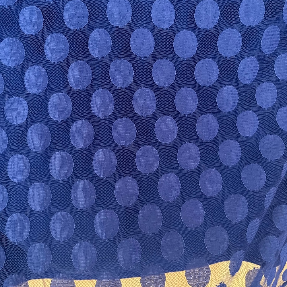 Eve & Maddie Women’s Sleeveless V-Neck Polka Dot Top - Royal Blue - Picture 6 of 12